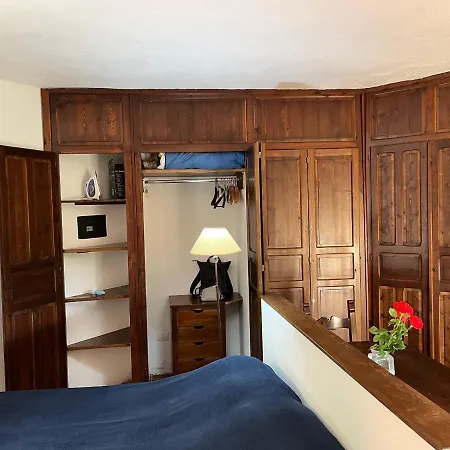 Villetta Sunrise Mono Vakantiehuis